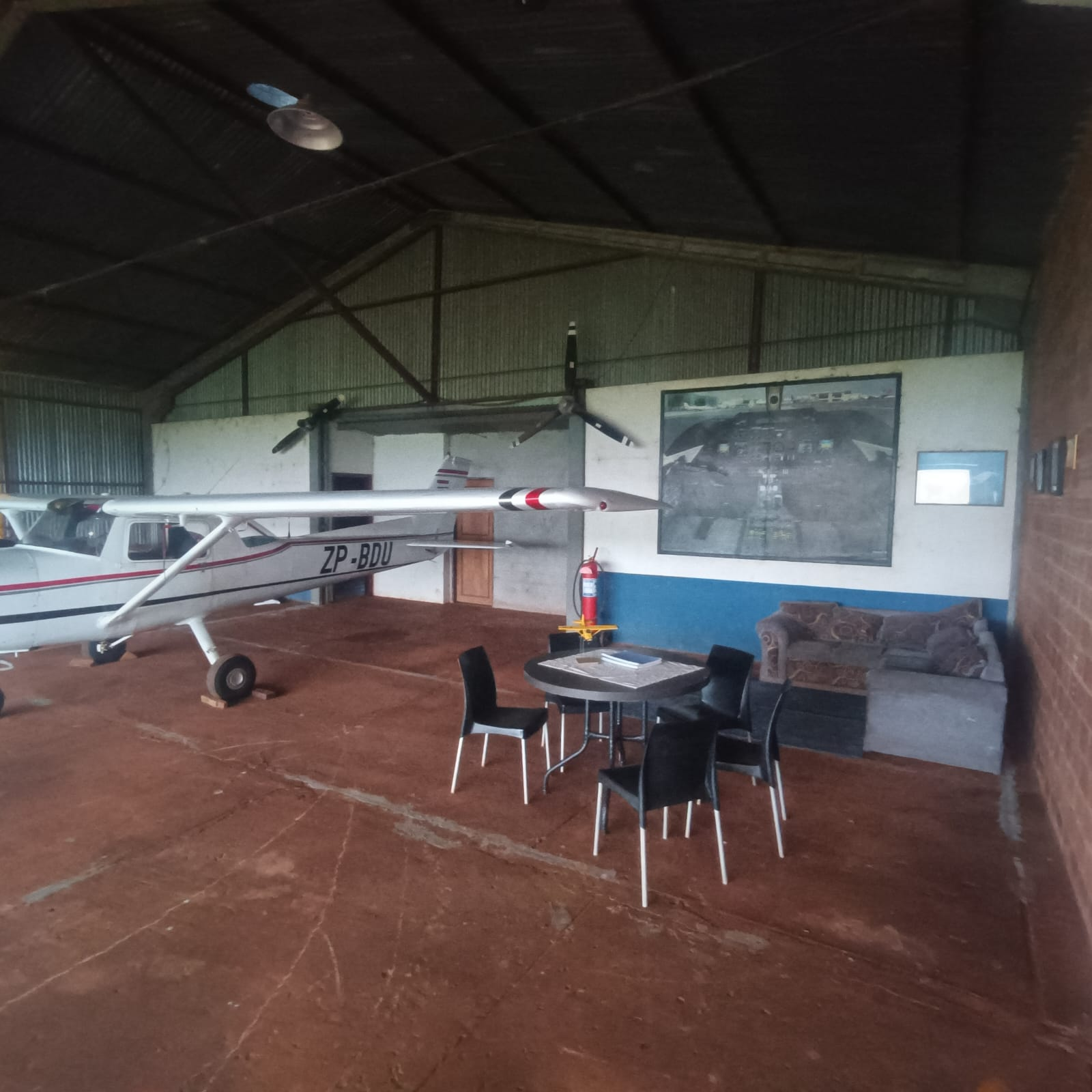 Operaciones y Hangar